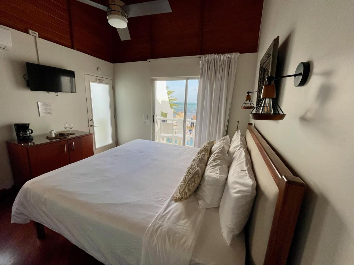 Mata Rocks Resort San Pedro  Εξωτερικό φωτογραφία