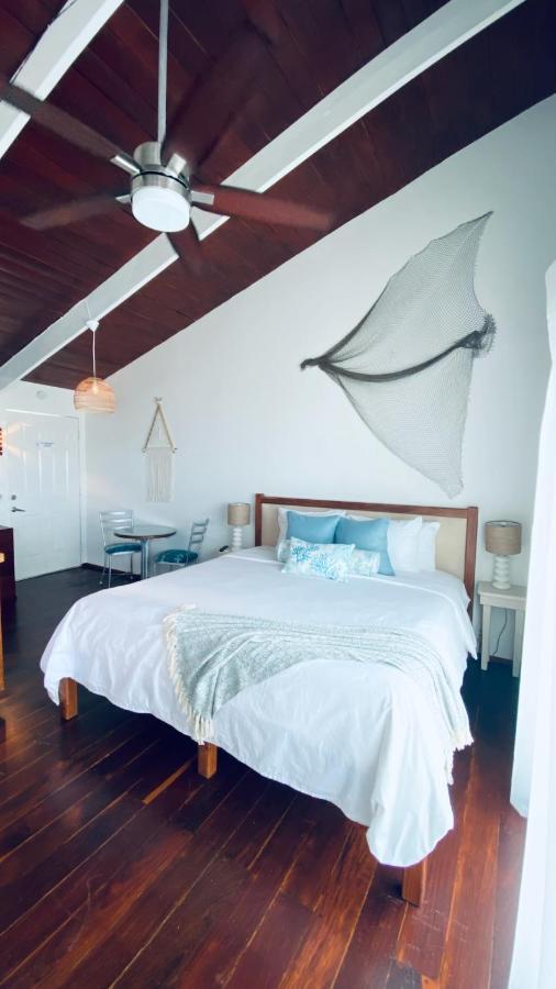 Mata Rocks Resort San Pedro  Εξωτερικό φωτογραφία